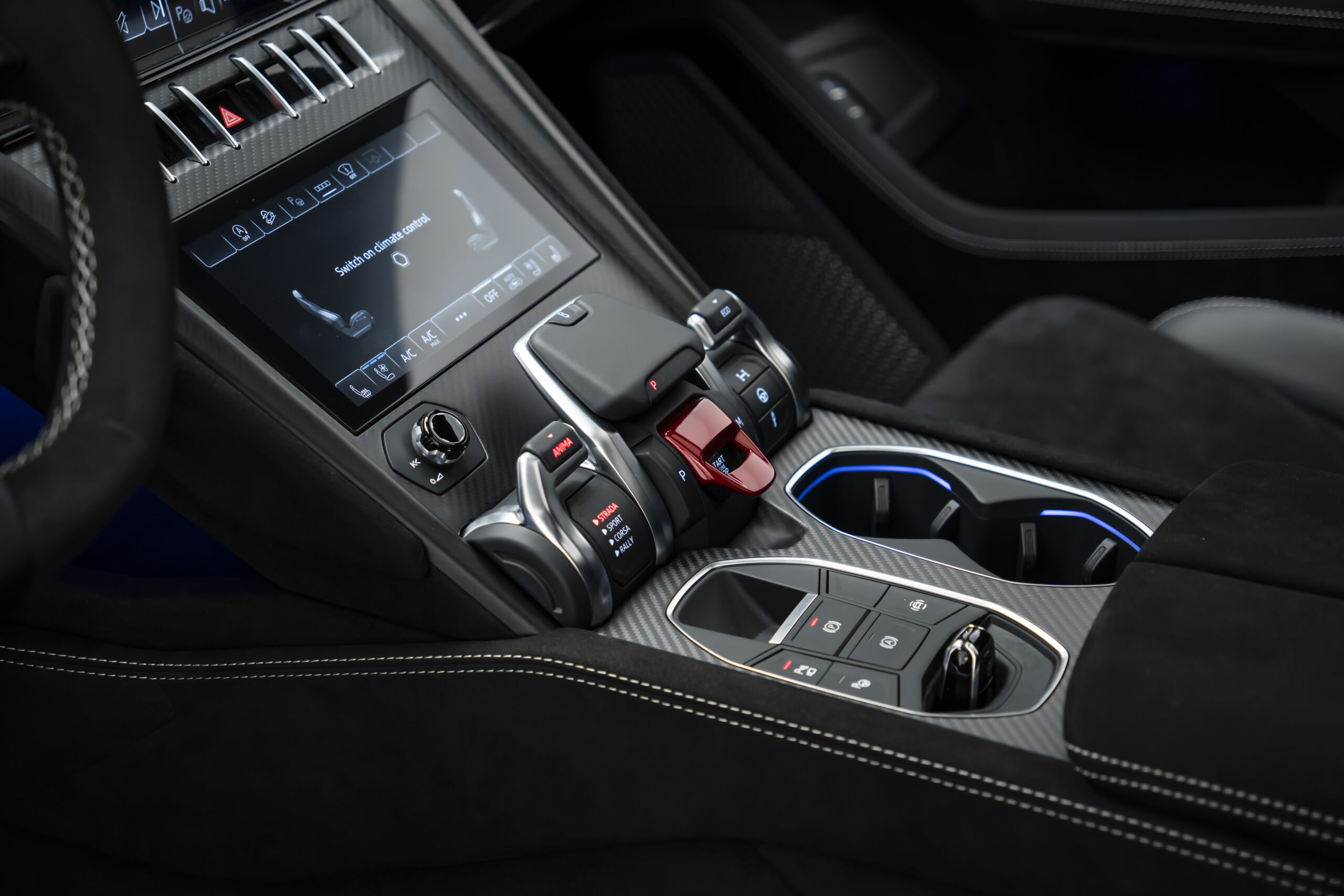 
								2024 Lamborghini Urus Performante full									