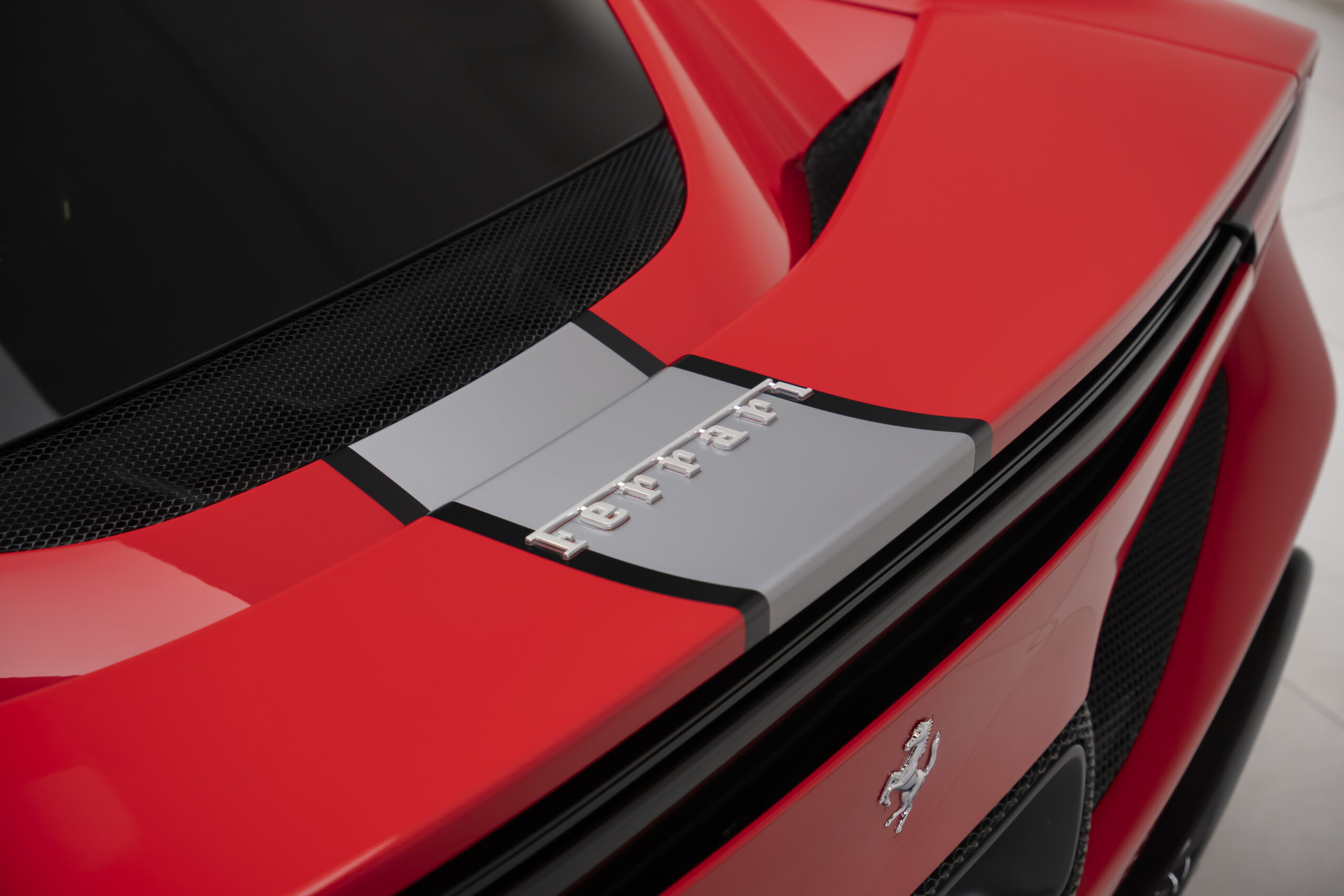 
								2024 FERRARI 296 GTS full									