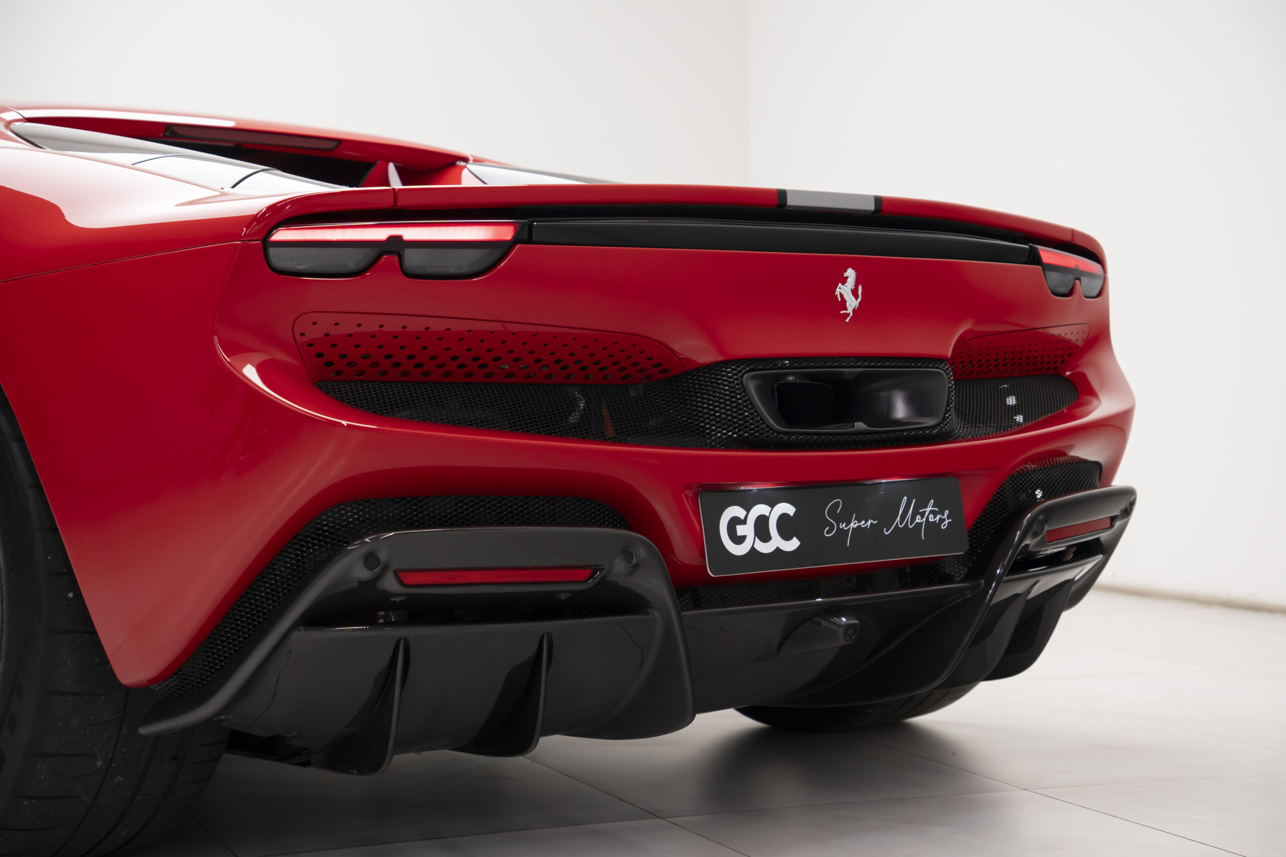 
								2024 FERRARI 296 GTS full									
