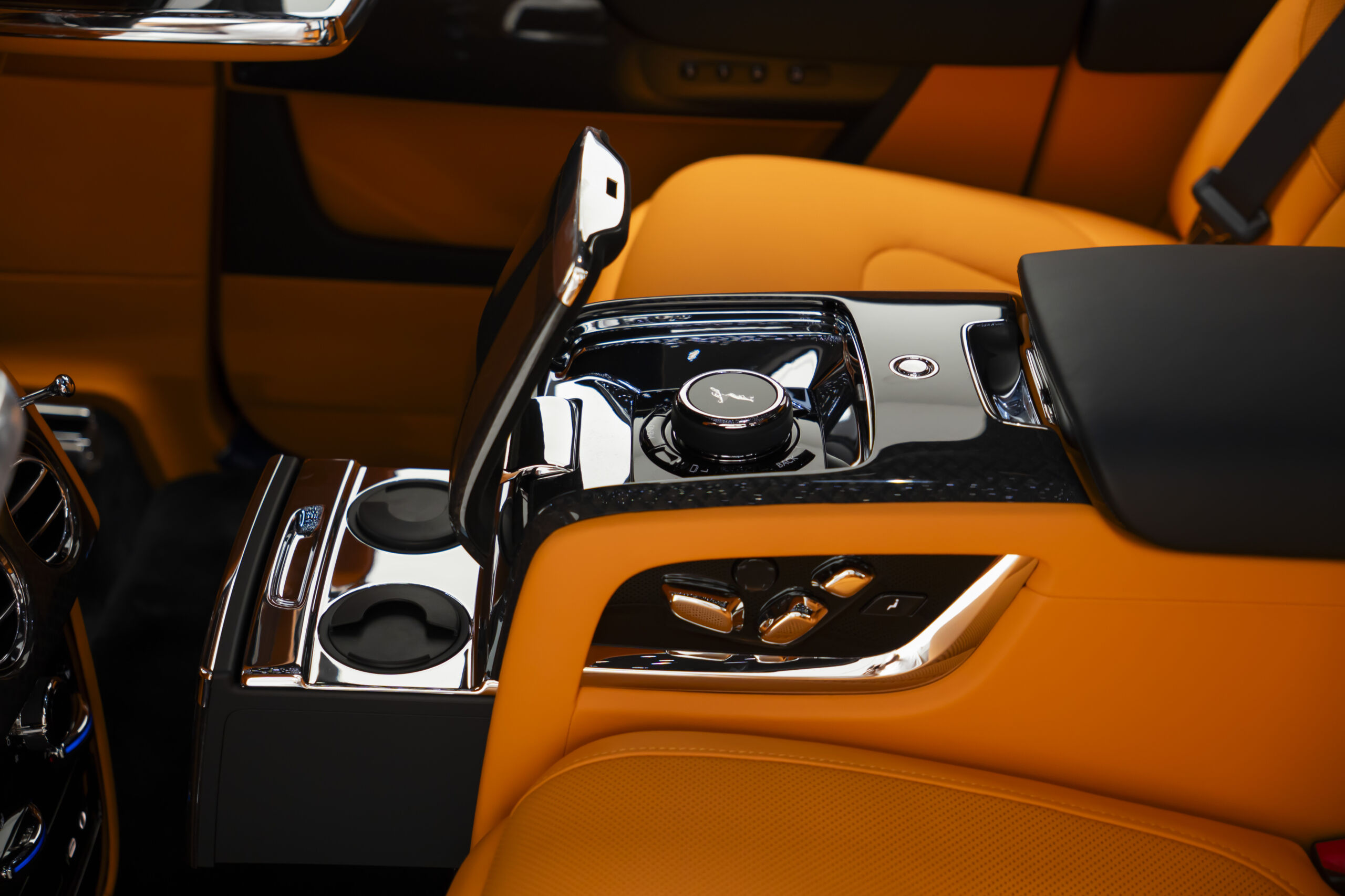
								BRAND NEW 2026 ROLLS-ROYCE BLACK BADGE CULLINAN SERIES II full									
