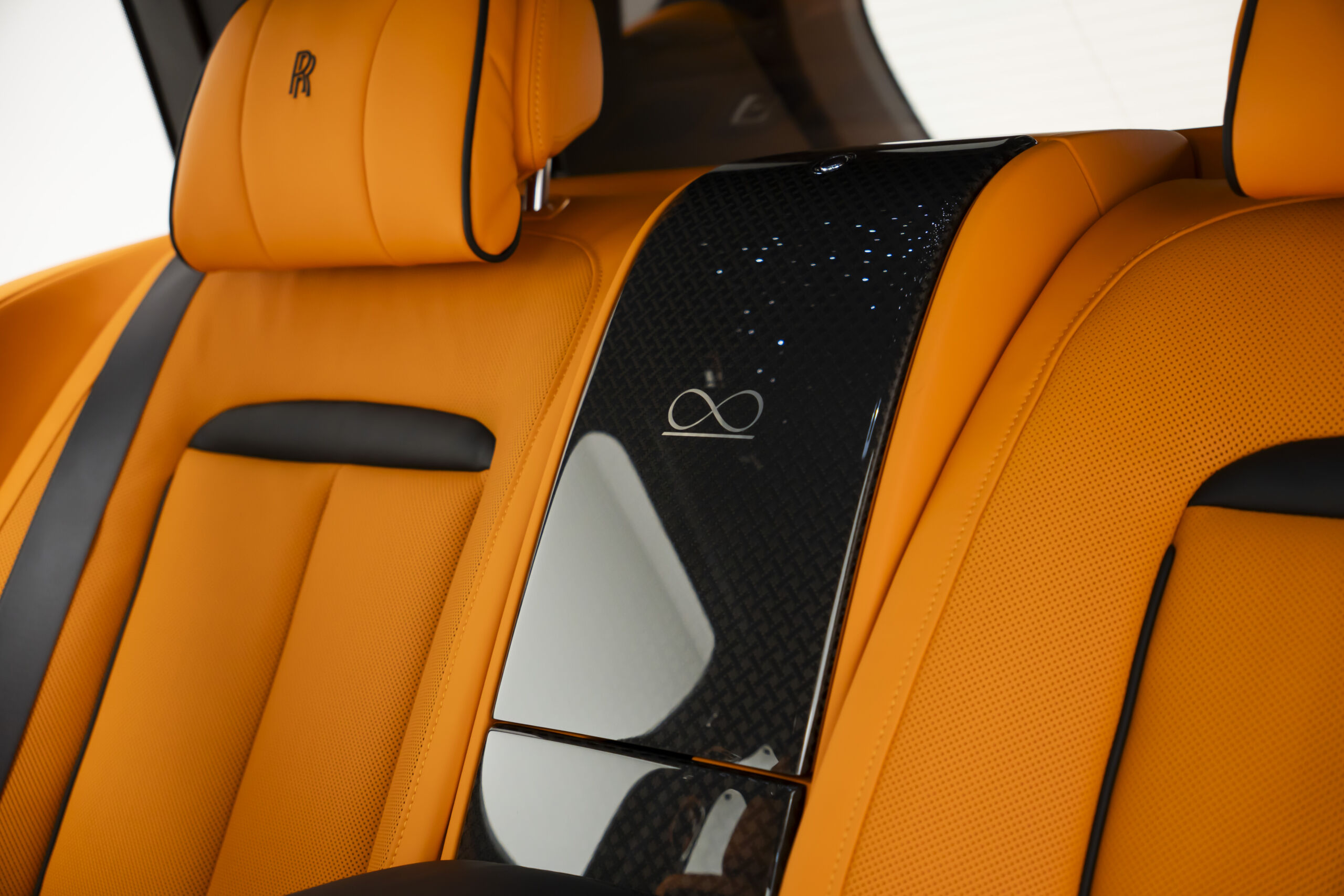 
								BRAND NEW 2026 ROLLS-ROYCE BLACK BADGE CULLINAN SERIES II full									