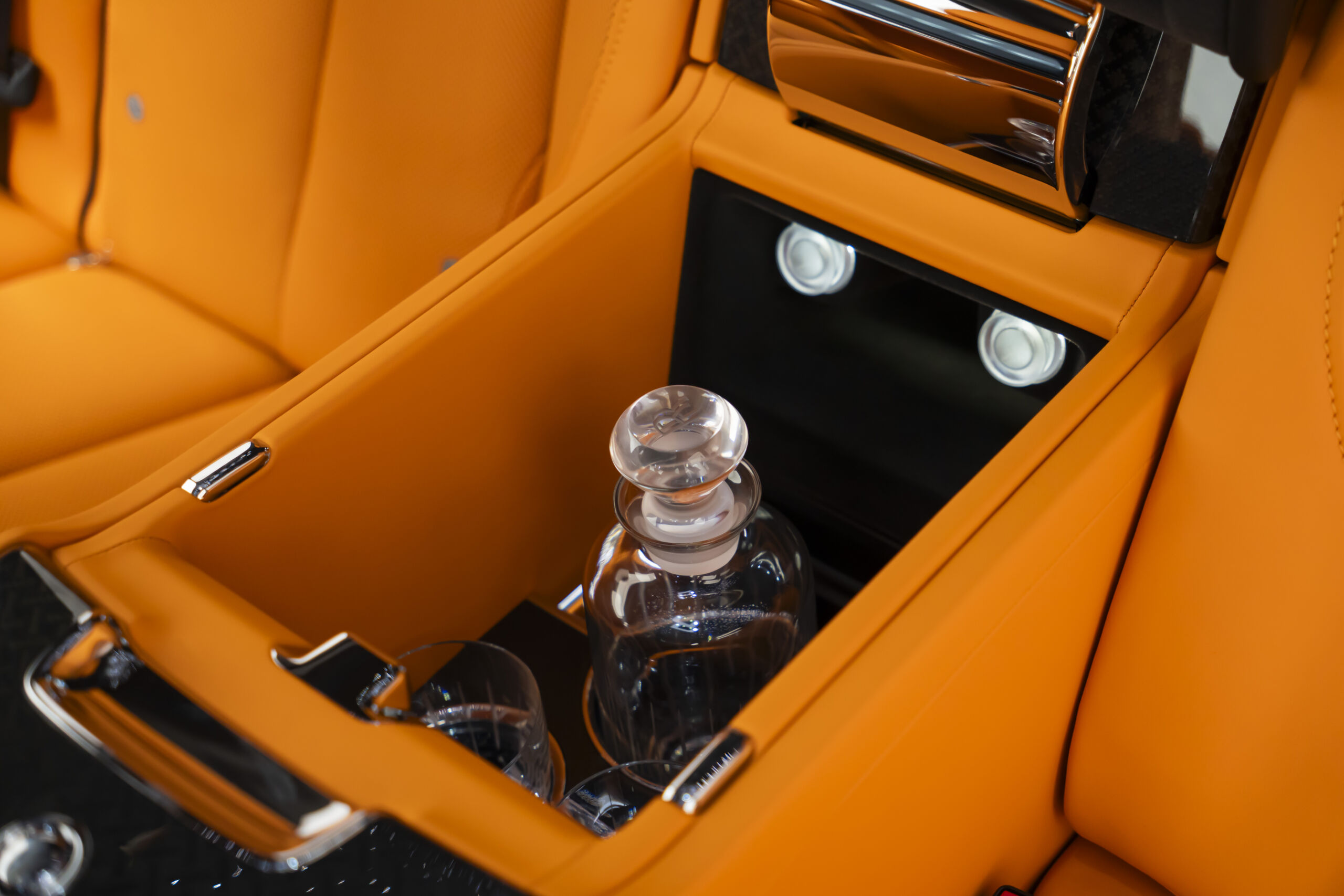 
								BRAND NEW 2026 ROLLS-ROYCE BLACK BADGE CULLINAN SERIES II full									