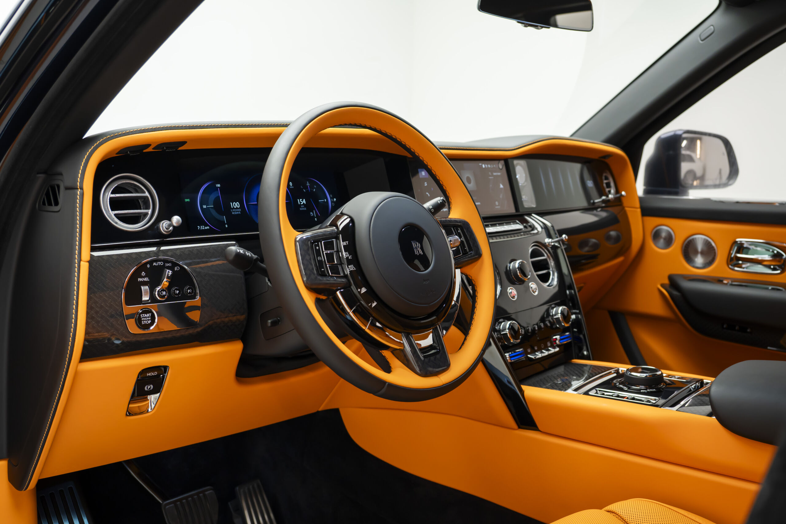 
								BRAND NEW 2026 ROLLS-ROYCE BLACK BADGE CULLINAN SERIES II full									