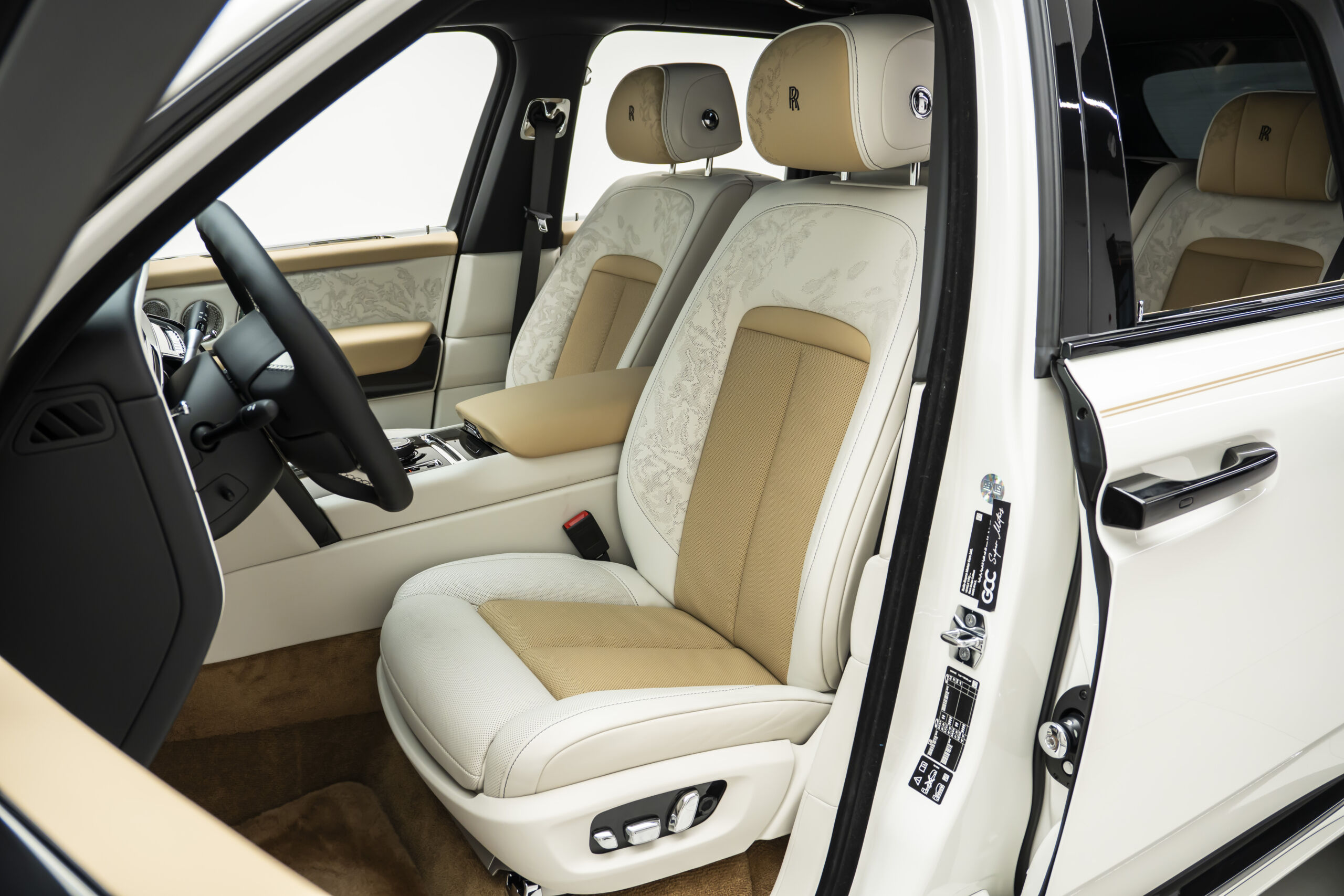 
								2026 ROLLS ROYCE CULLINAN BLACK BADGE SERIES II full									