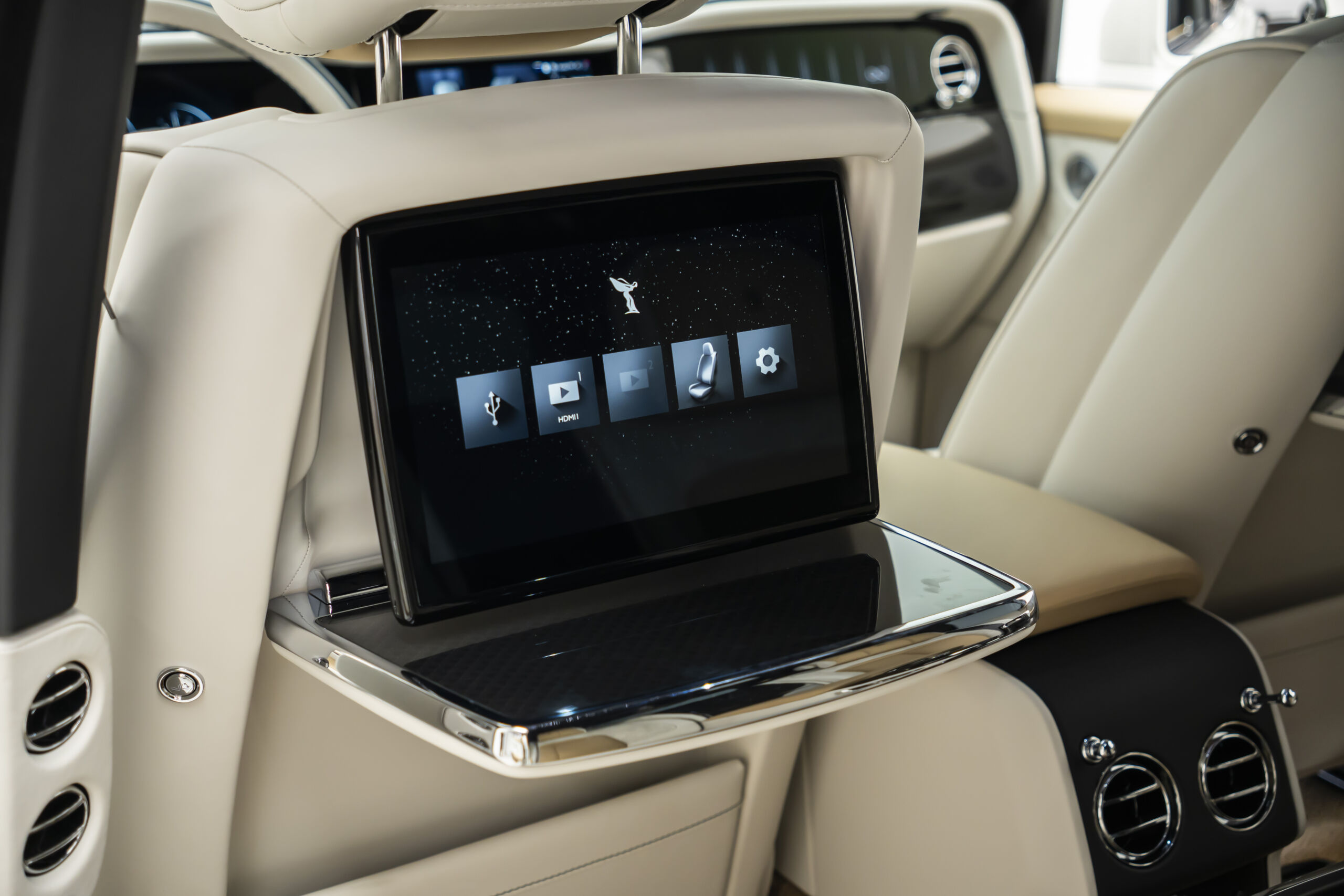 
								2026 ROLLS ROYCE CULLINAN BLACK BADGE SERIES II full									