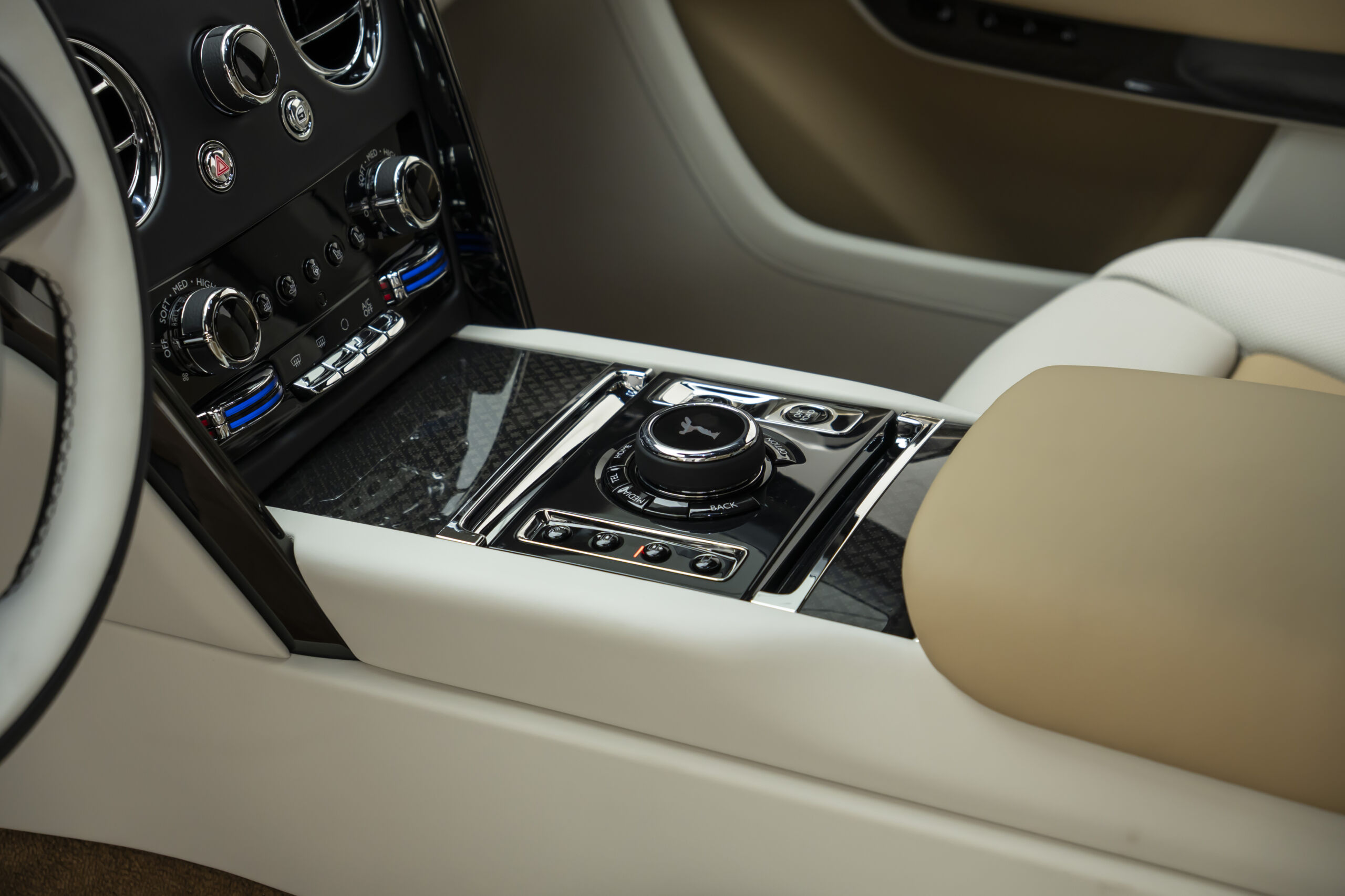 
								2026 ROLLS ROYCE CULLINAN BLACK BADGE SERIES II full									