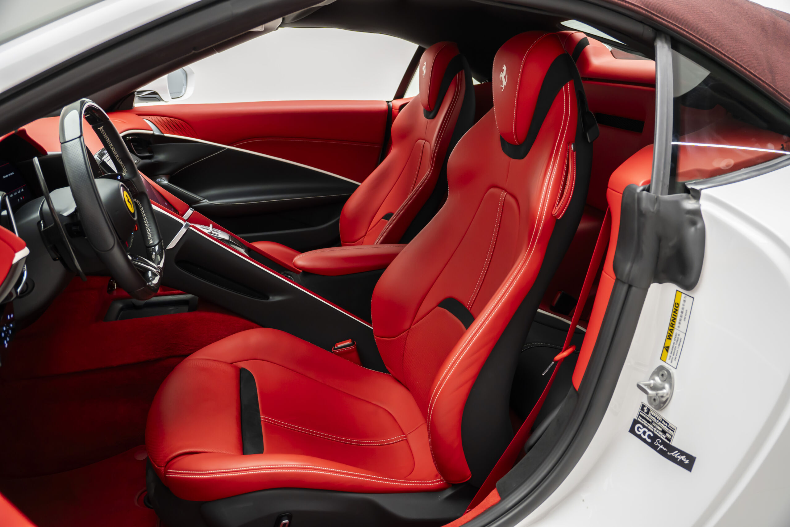 
								2024 FERRARI ROMA SPIDER full									
