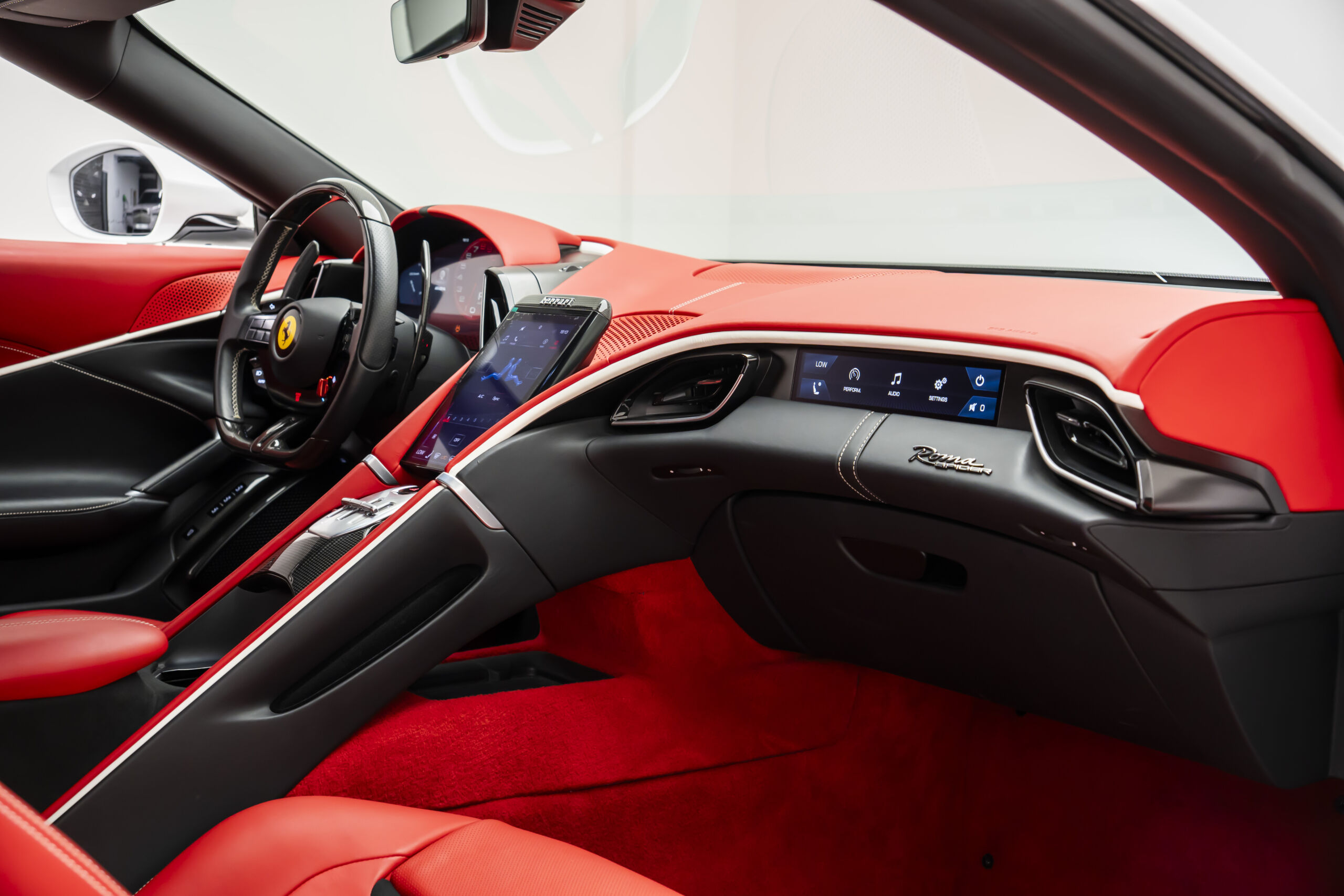 
								2024 FERRARI ROMA SPIDER full									
