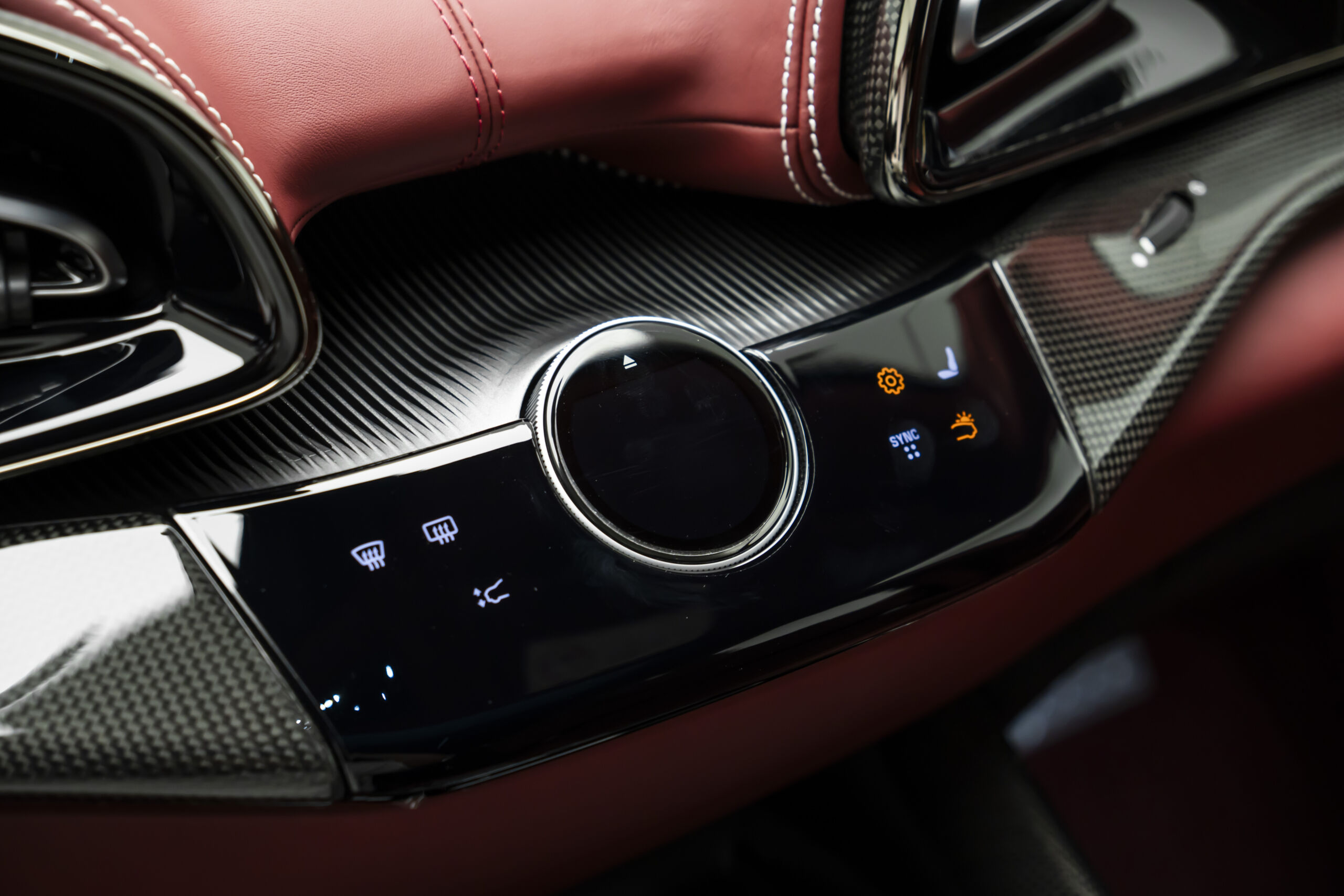 
								2025 FERRARI PUROSANGUE full									